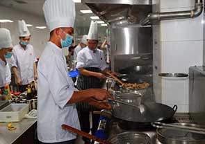 新加坡厨师高薪招聘
